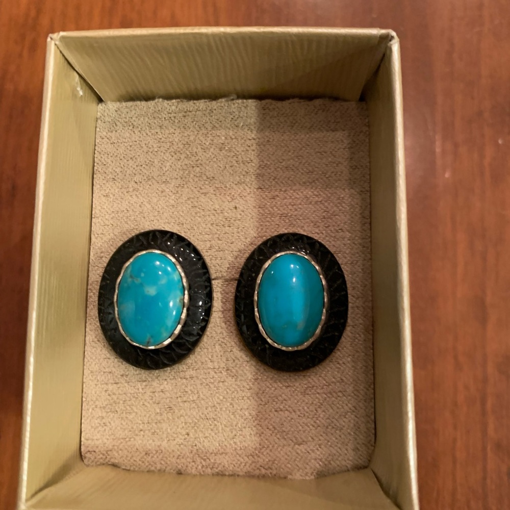 Turquoise-tone and black clip on Earrings